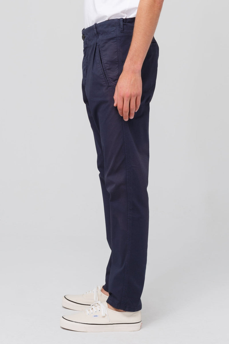 PLAIN NAVY