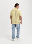 Camiseta con logo Carrier - Amarillo