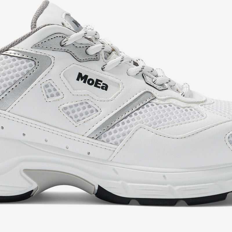 Baskets Gen8 - White & Silver