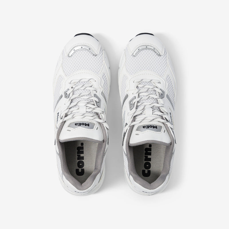 Baskets Gen8 - White & Silver