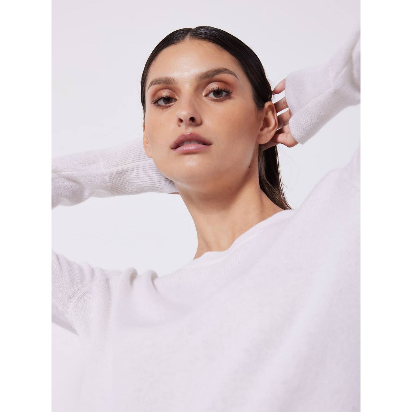 Marcia Round Neck Cashmere Jumper - Lily