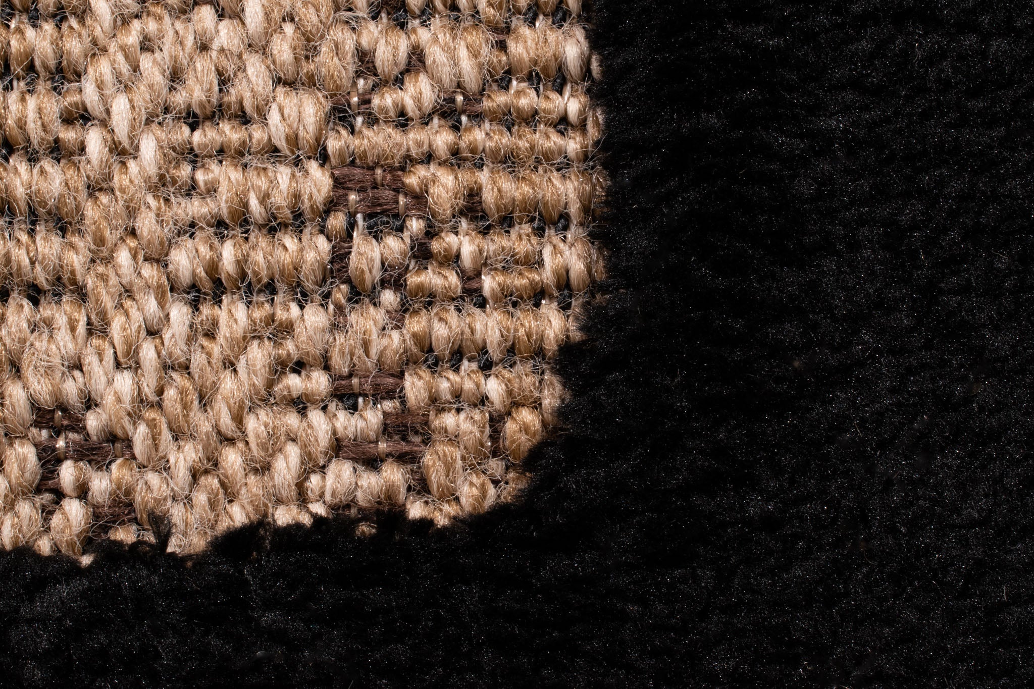 Alfombra natural con relieve negro: PAL9489NOI PALMA