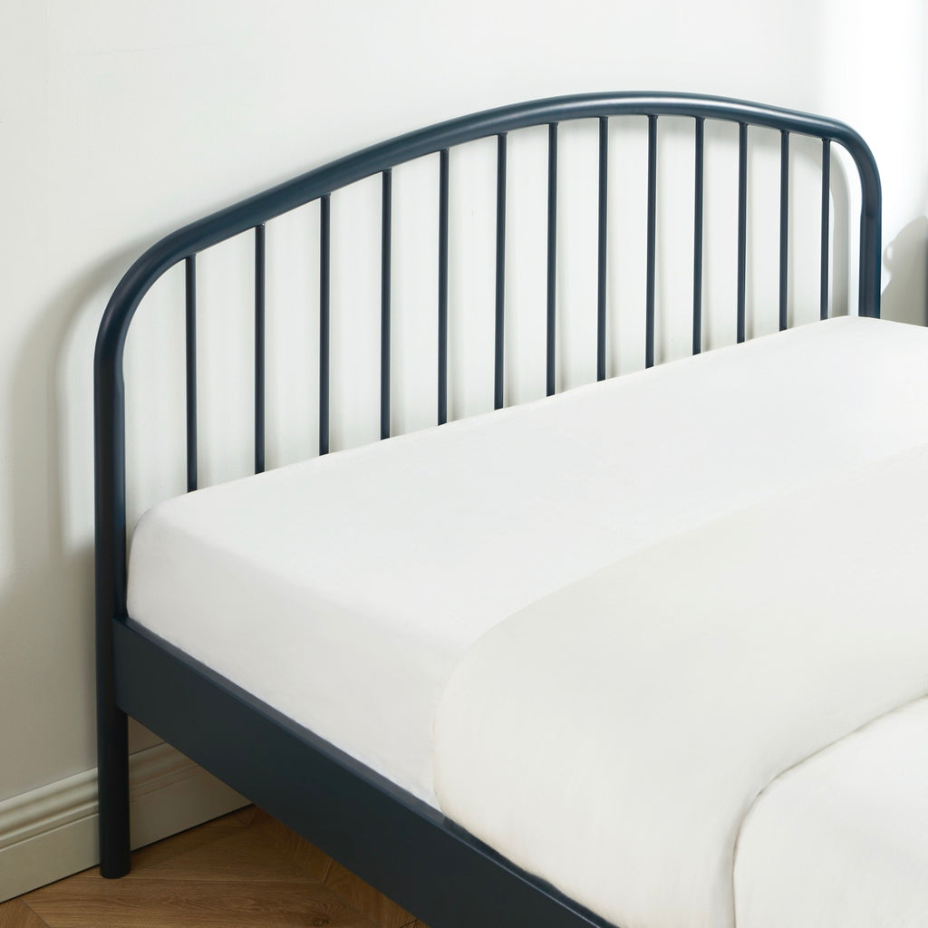 140x190 bed - Metal - Night Blue - Box spring included