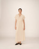 Vestido Largo Trapecio Mariposa Beige