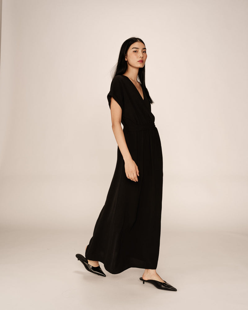 Vestido largo trapecio mariposa negro