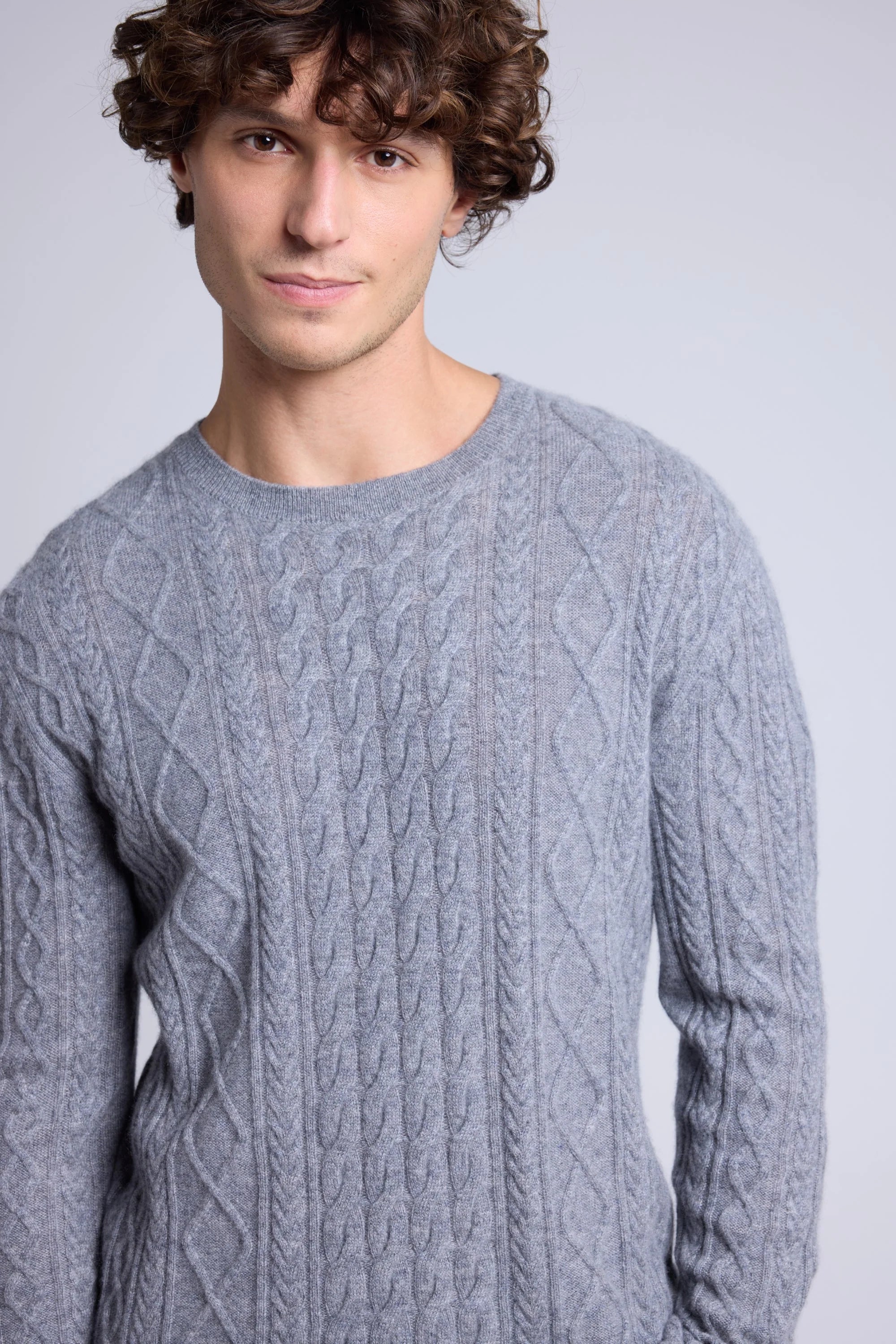 Jersey trenzado de cuello redondo Paul - Gris oscuro - Hombre