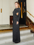 Robe Cut Black Stellar