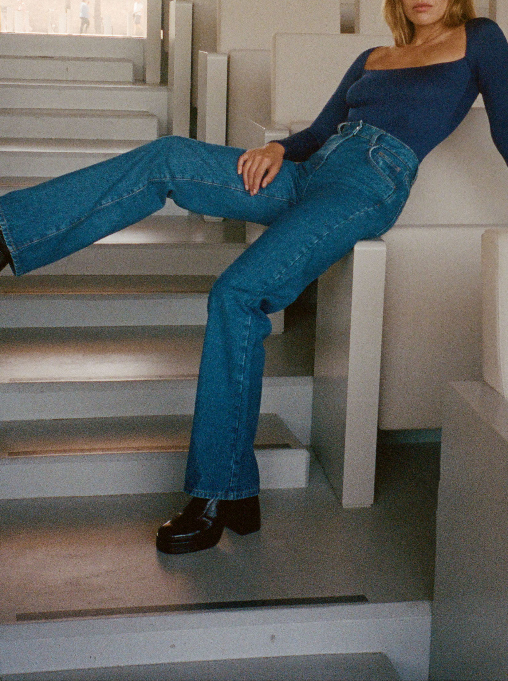 Body Square Blue Steel Moulant