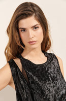 darling noir Velvet dress draped on right side