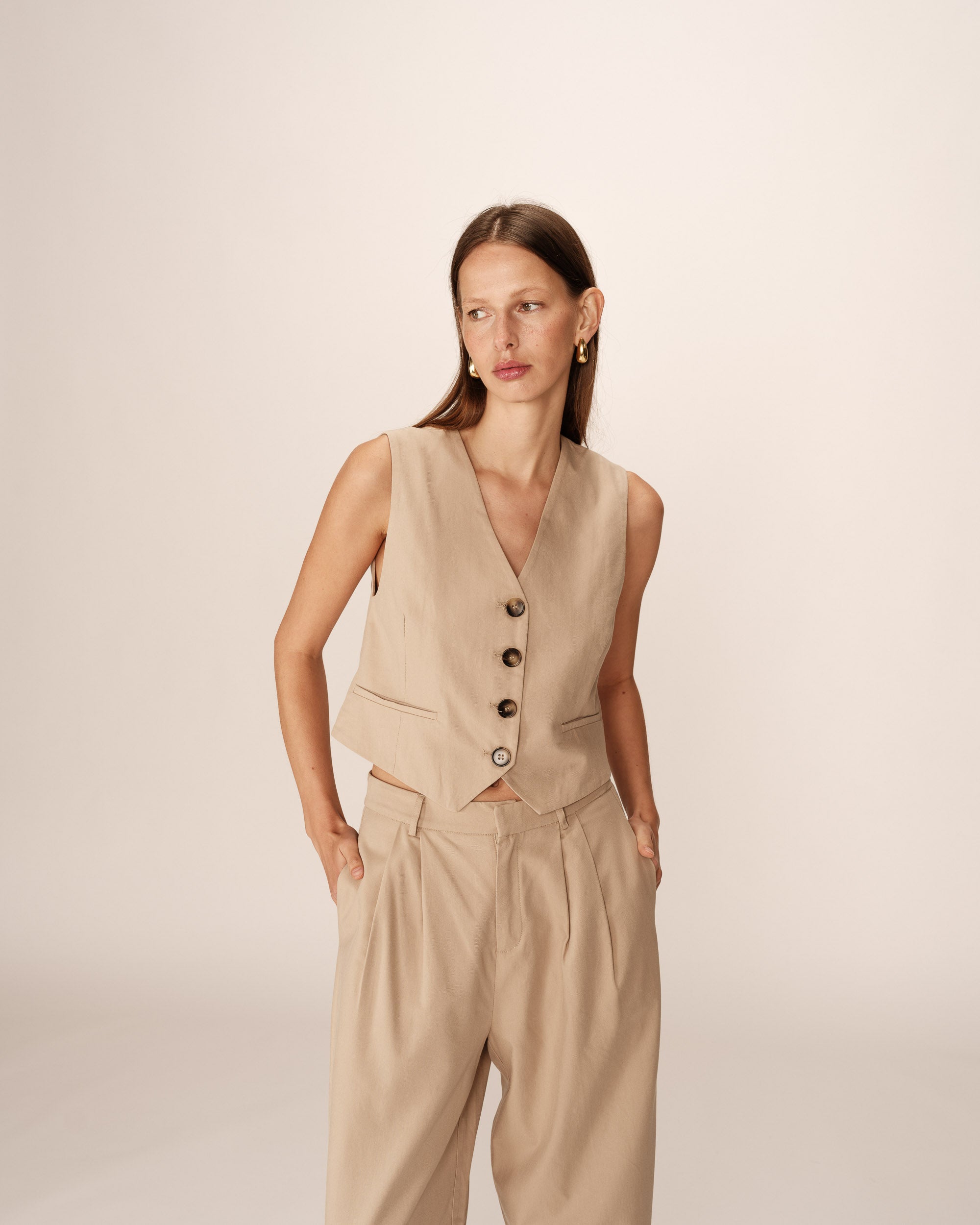 Penn Waistcoat - Beige