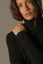 Jersey Cuello Vuelto - Ashley - Negro