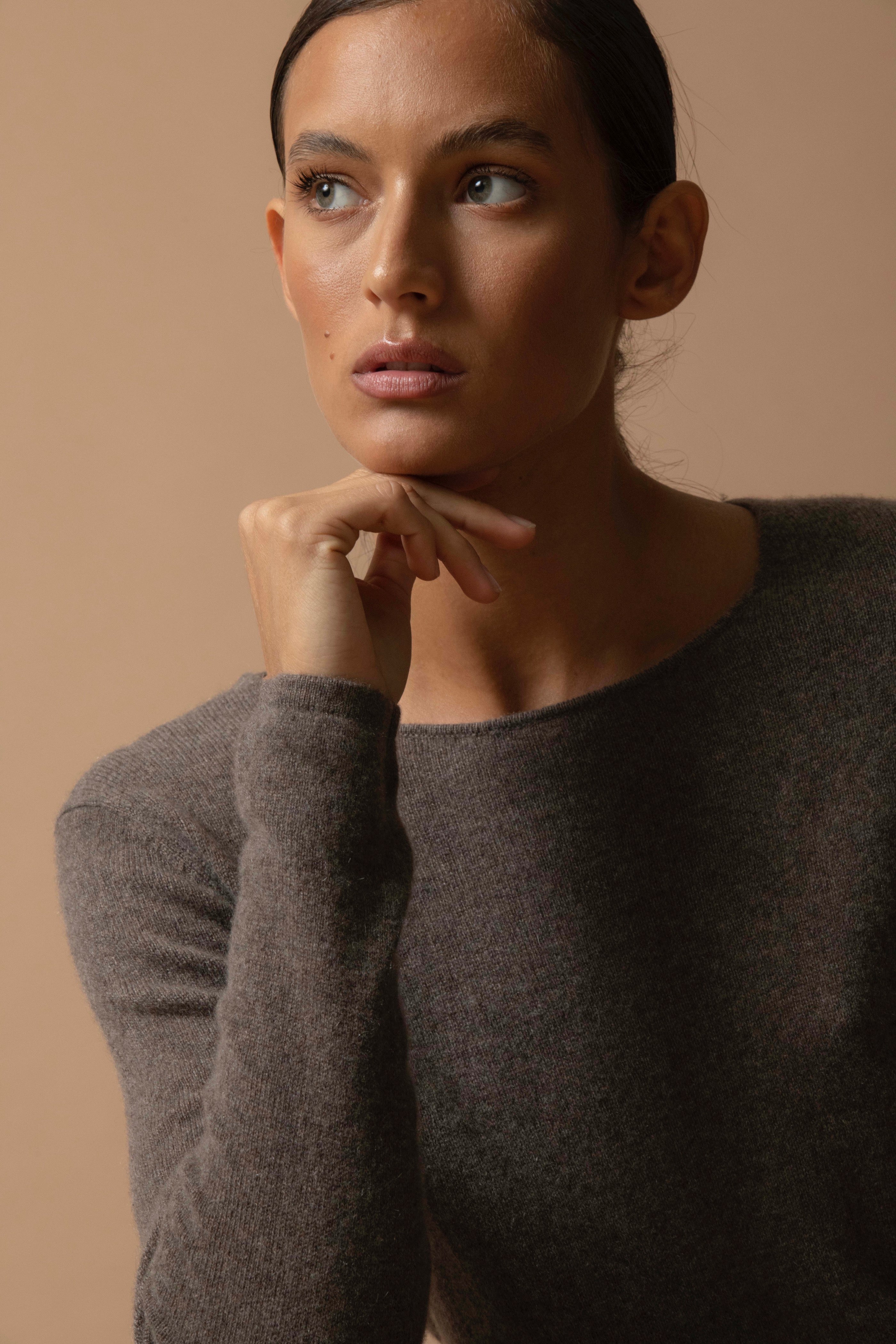 Round Neck Jumper - Oprah - Heathered Taupe