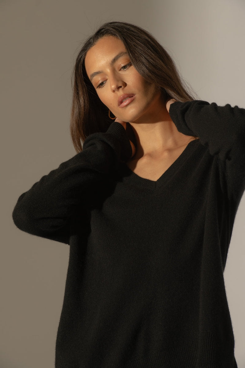 Jersey Cuello Pico Delantero Y Espalda - Lova - Negro