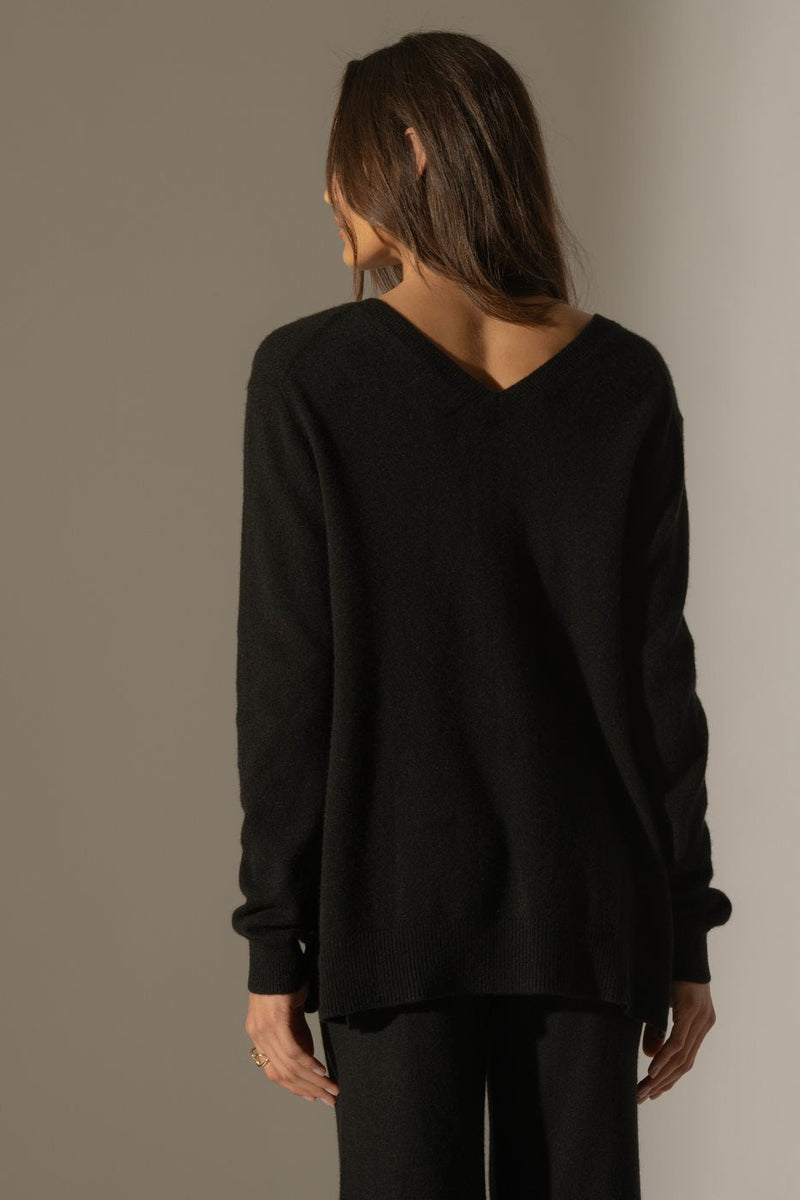 Jersey Cuello Pico Delantero Y Espalda - Lova - Negro