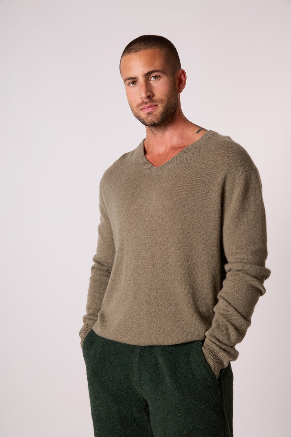 Pull Col V Alexander - Vert Armée