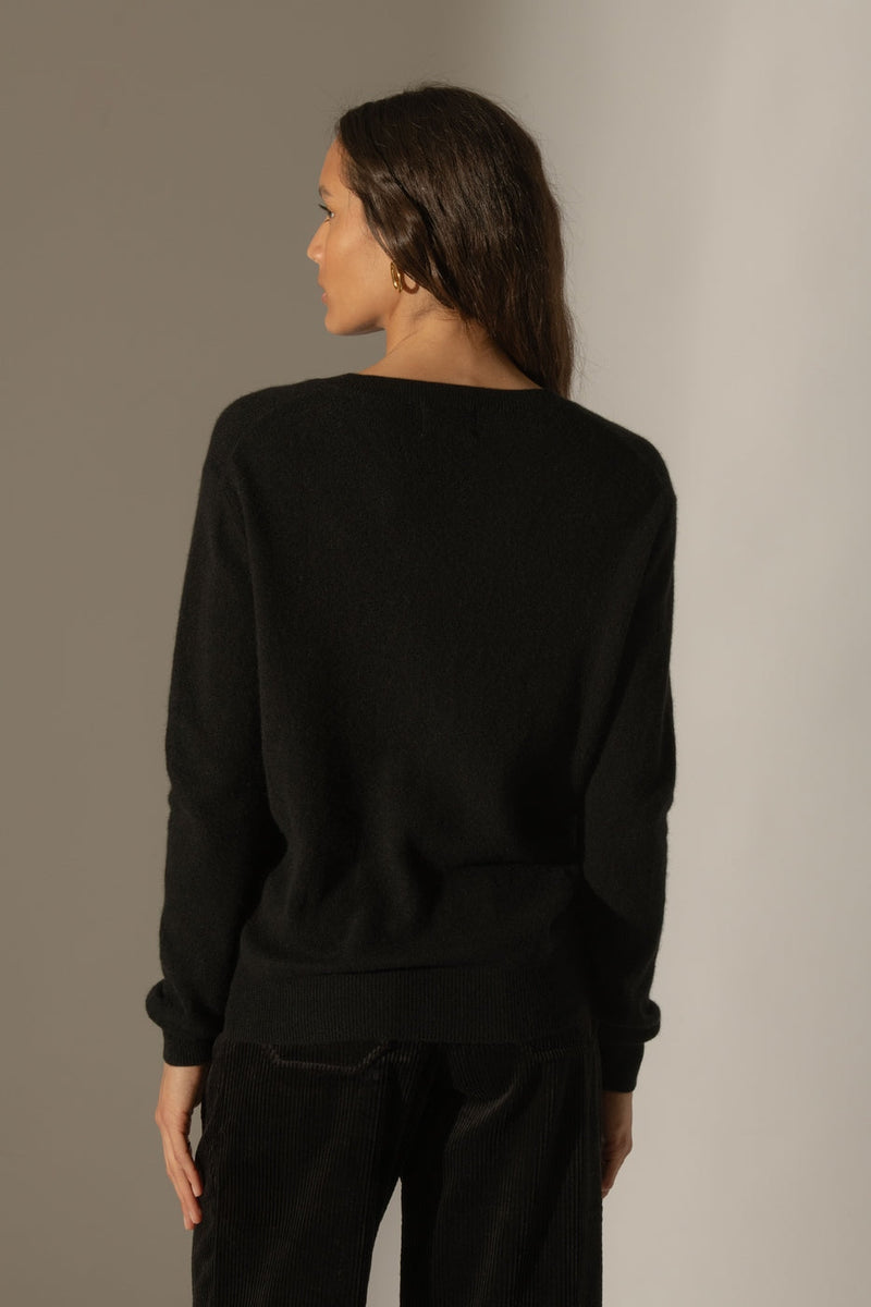 Jersey con cuello en V - Kalie - Negro