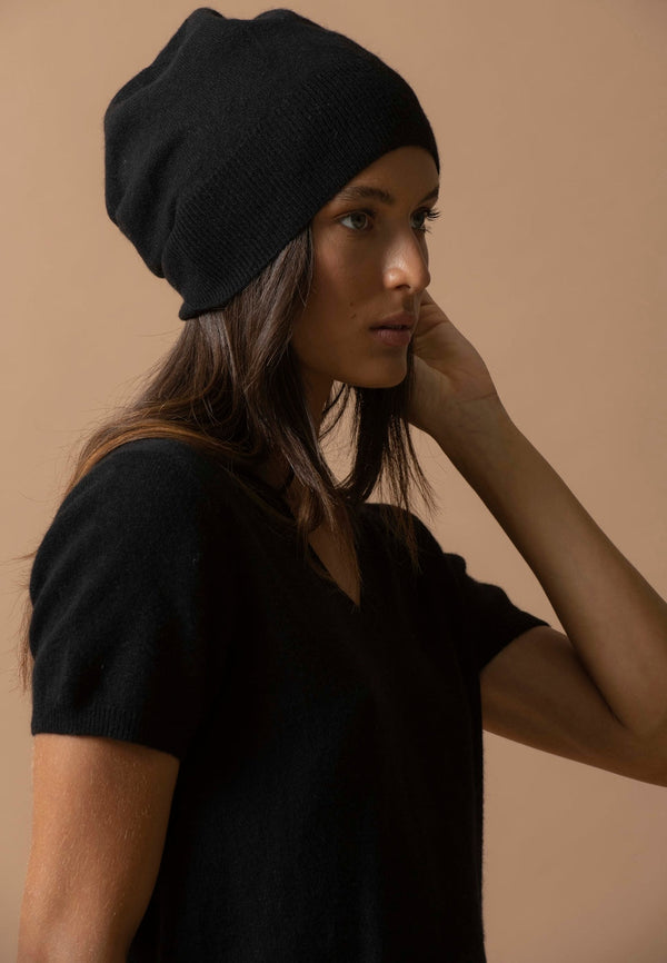 4-Ply Beanie - Popi - Black