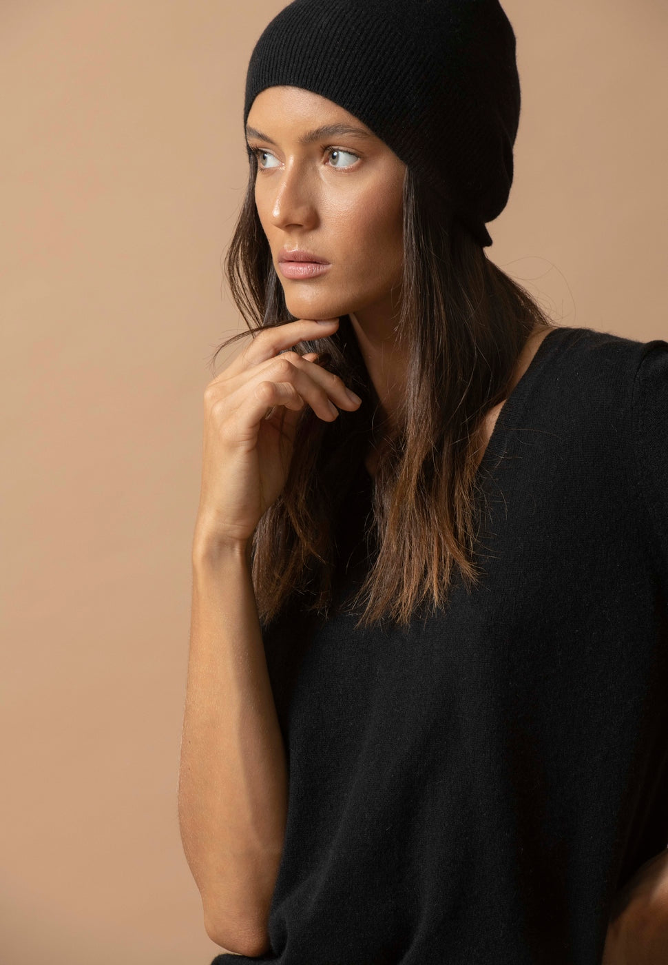 4-Ply Beanie - Popi - Black