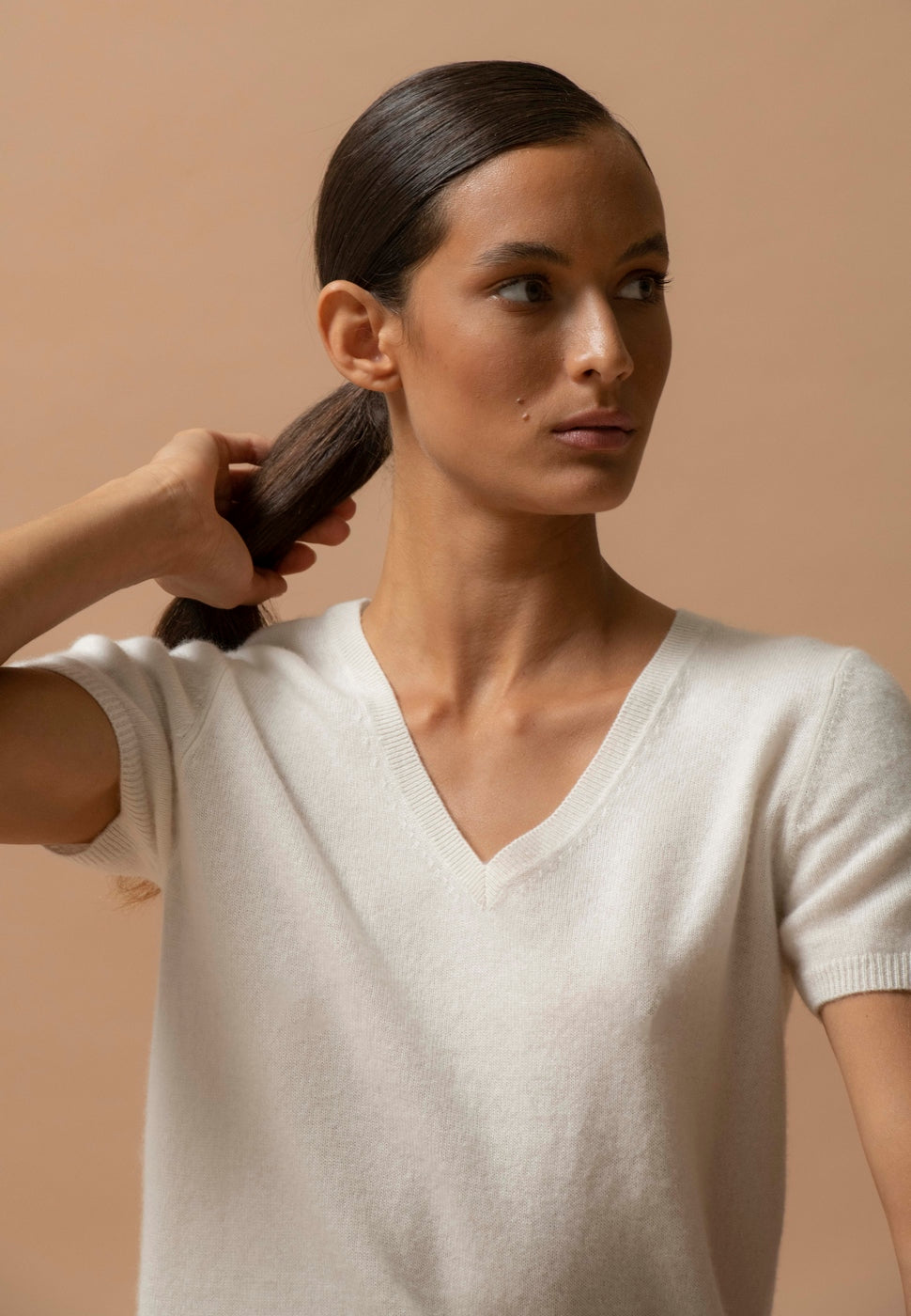 V-Neck T-Shirt - Efimia - Ivory