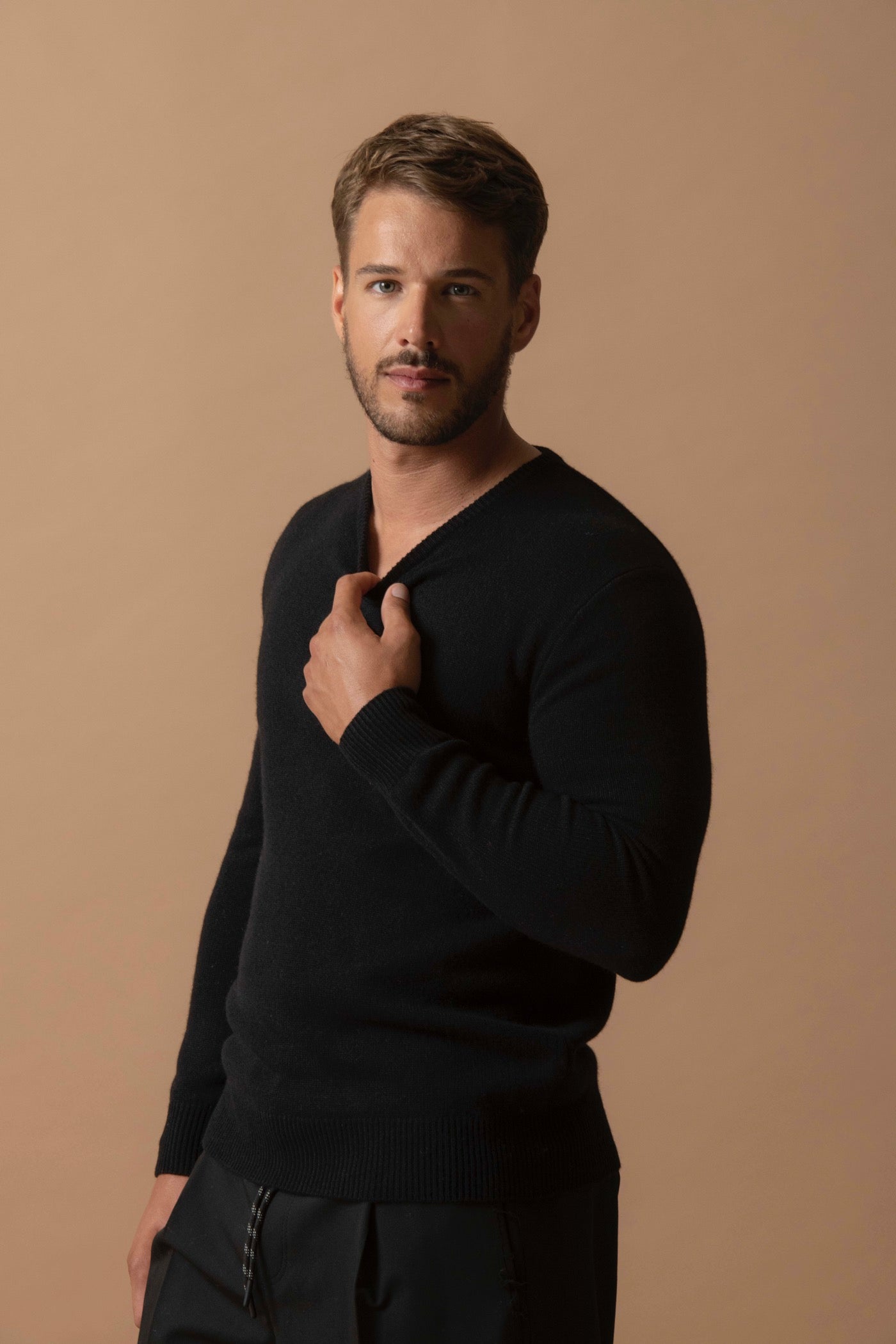 Jersey Cuello Redondo 4 Hilos - Eden - Negro
