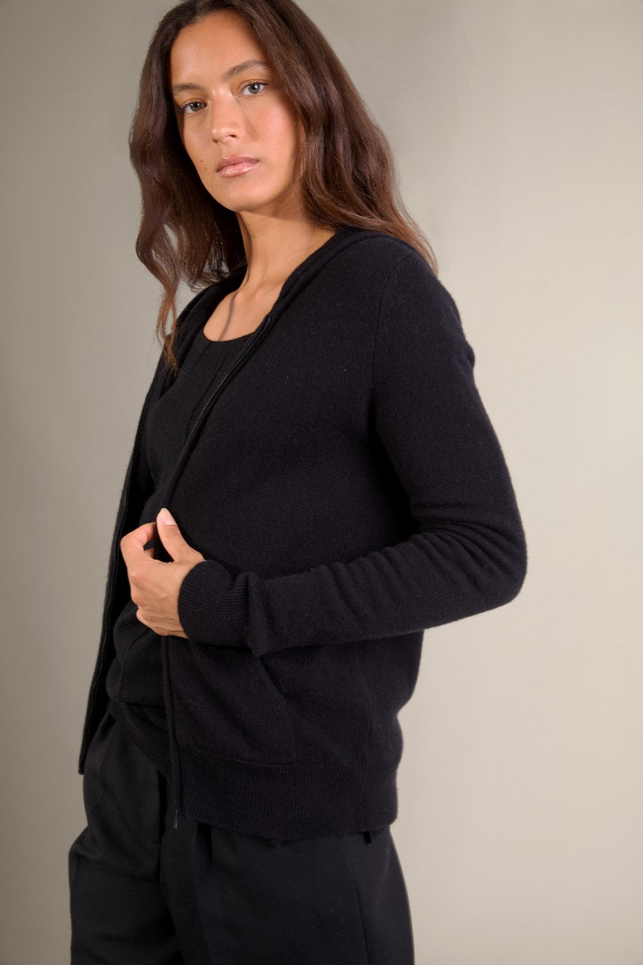 Gilet Zippé Capuche Emma - Noir