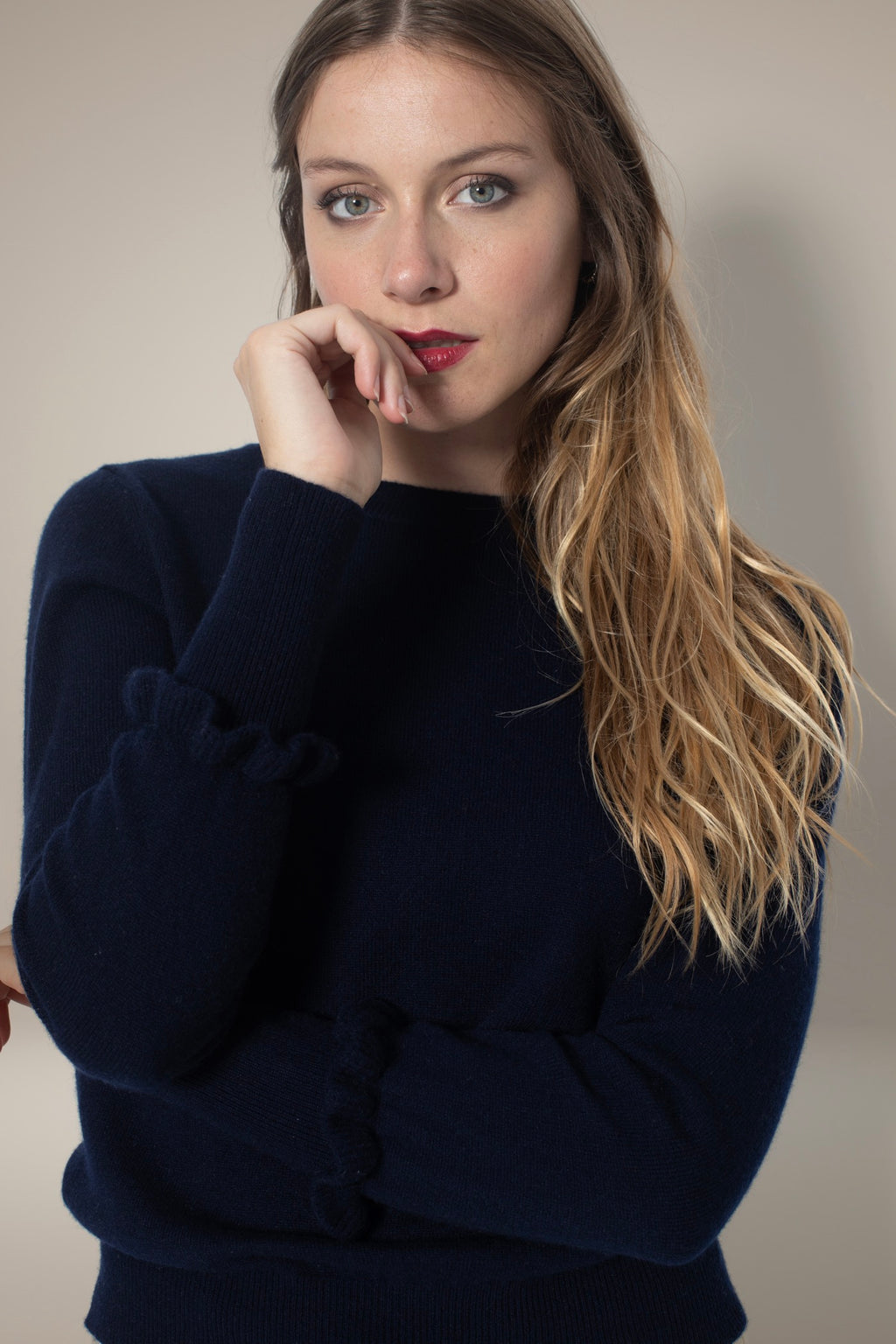 Pull Col Rond Volants Poignets Luing - Marine