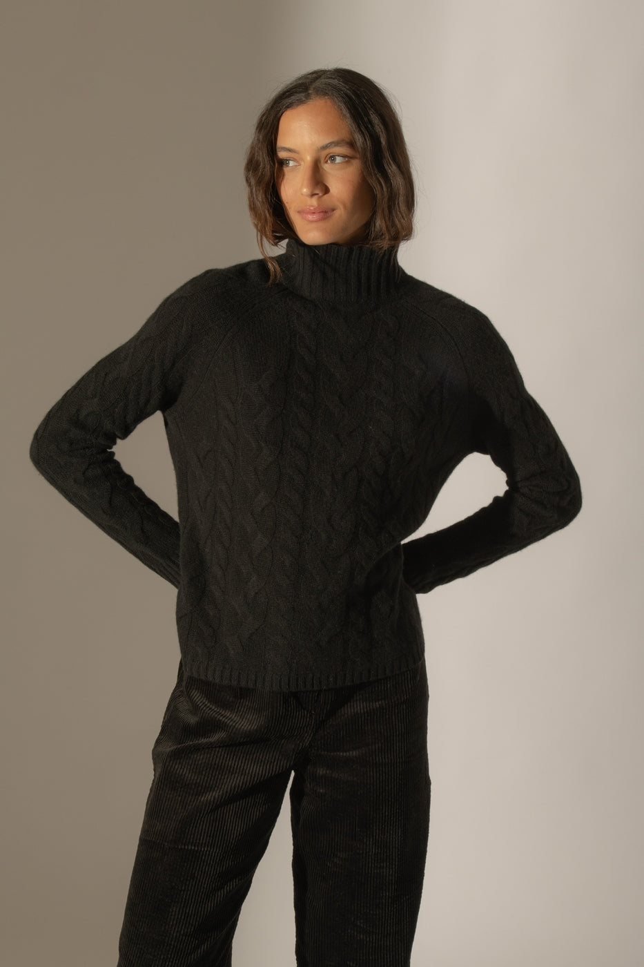 Jersey Cuello Alto 6 Hilos - Mairead - Negro