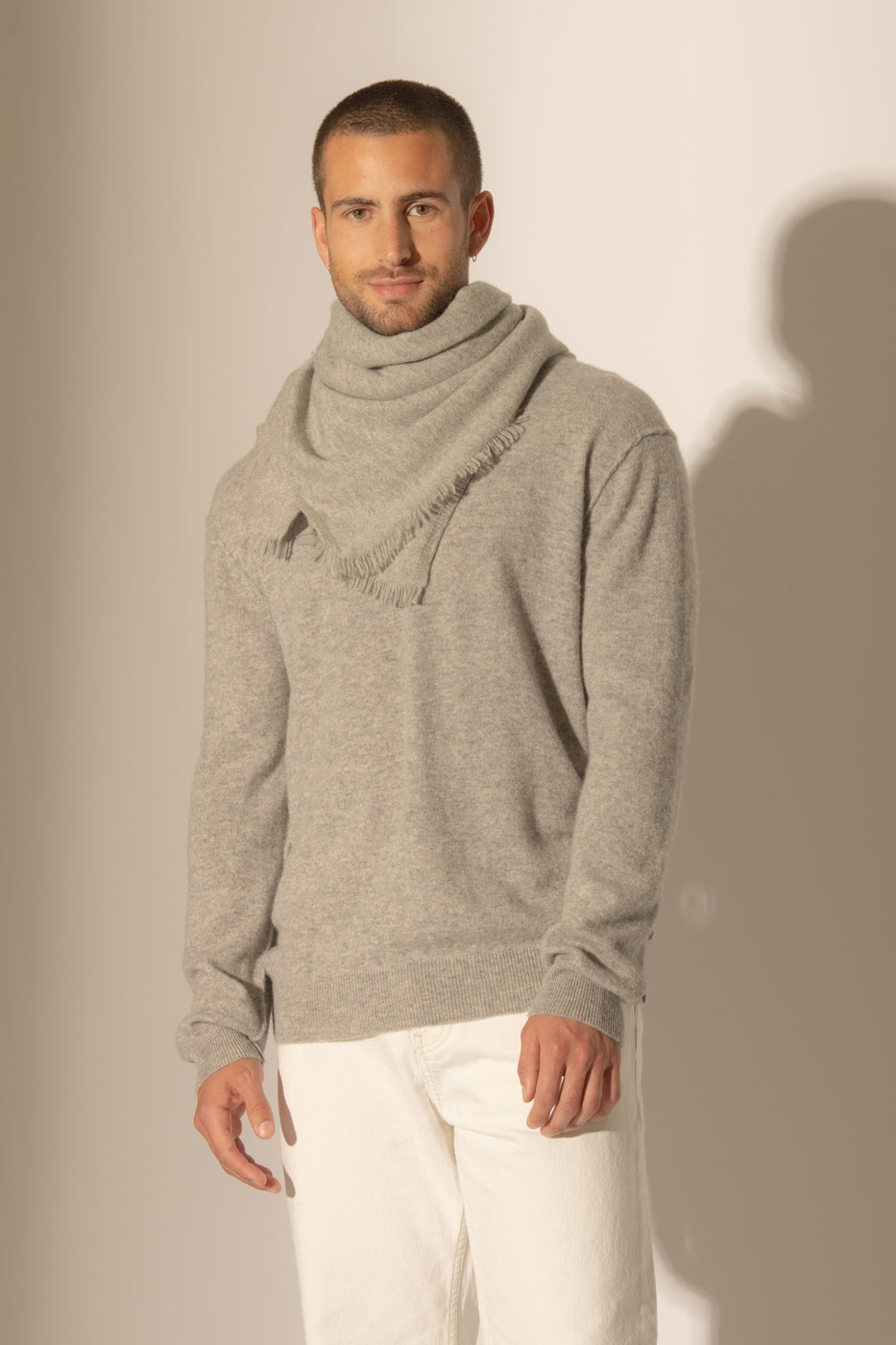 Square Scarf - Firvidas - Heathered Grey