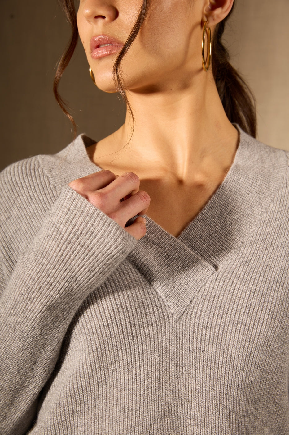 Crossover V-Neck Jumper - Grainne - Grey Marl