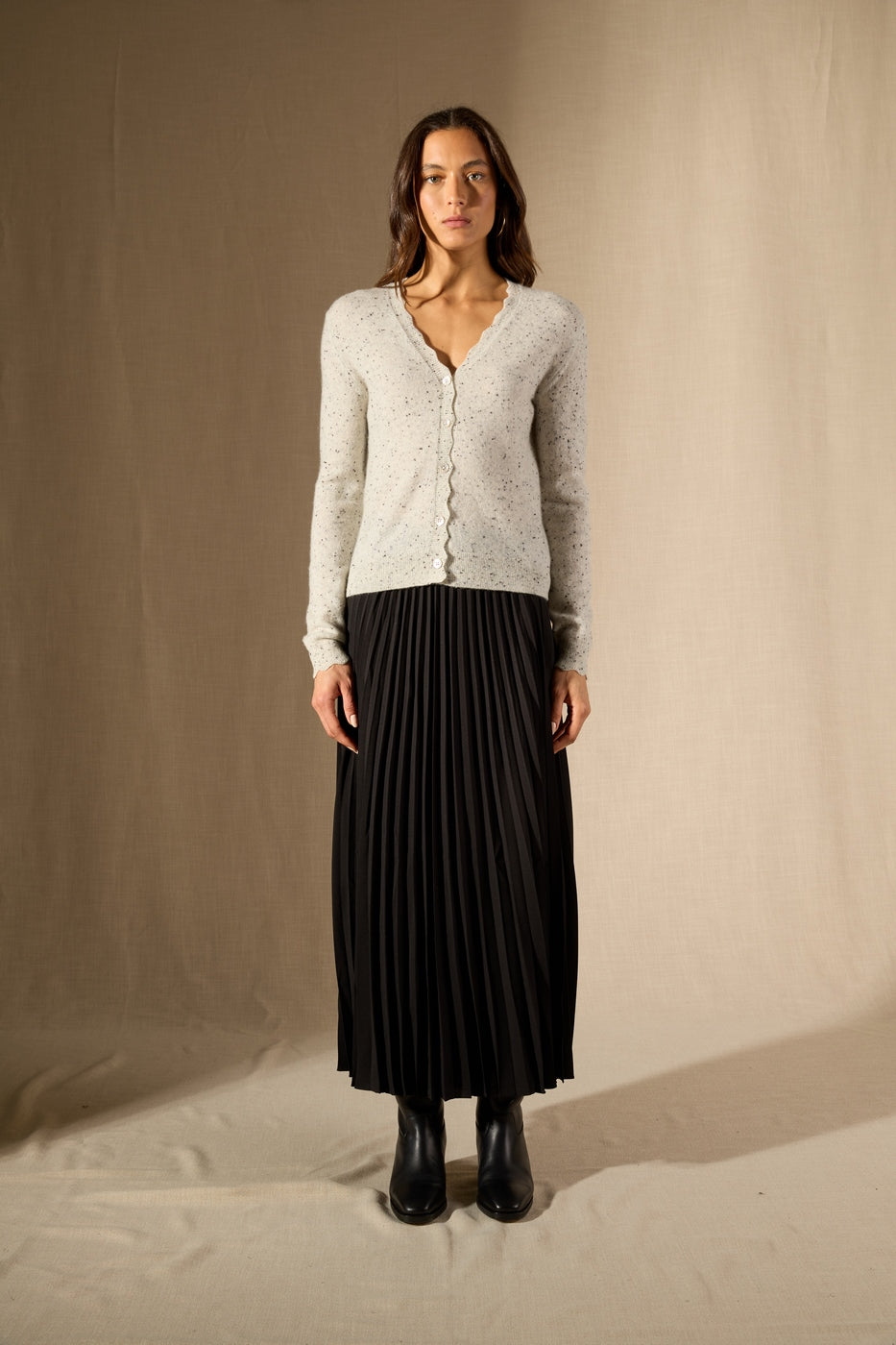 V-Neck Cardigan Leora - 100% 2-Ply Cashmere - Grey/Black - Women
