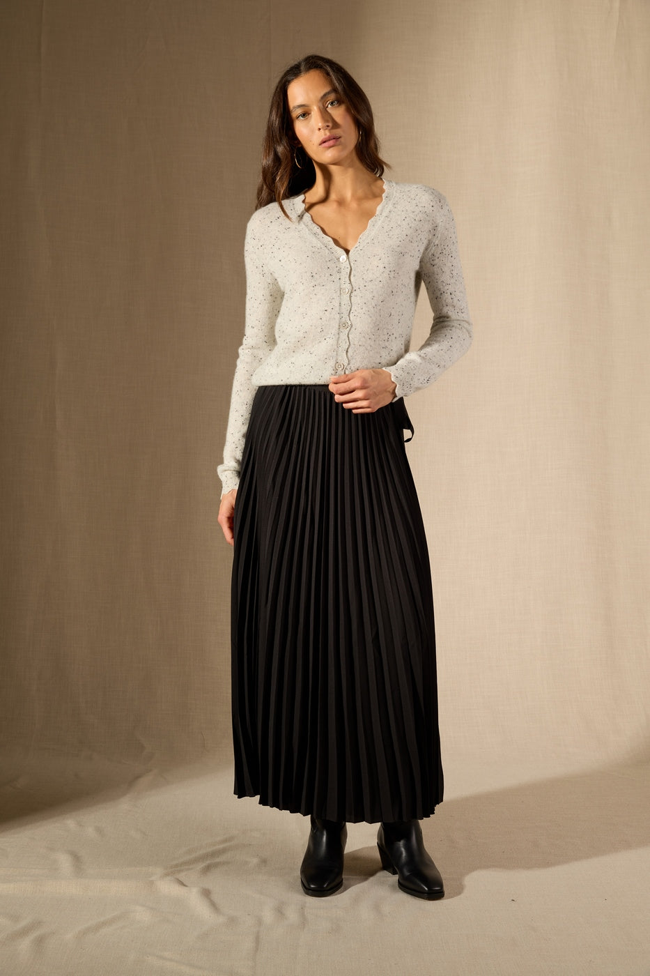 V-Neck Cardigan Leora - 100% 2-Ply Cashmere - Grey/Black - Women