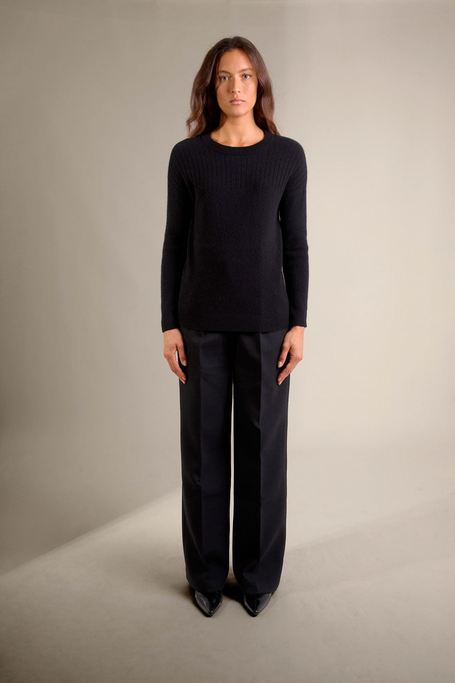 Crew Neck Sweater - Daria - Black