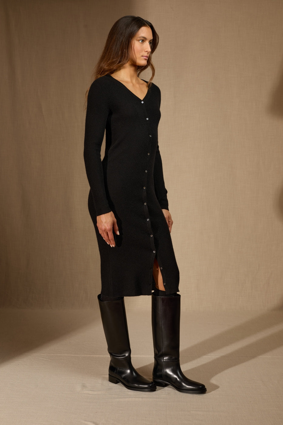Robe Boutonnée Col V Maria - Noir