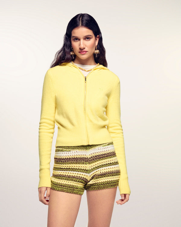 #label: luana mesure 1,78m et porte une taille S