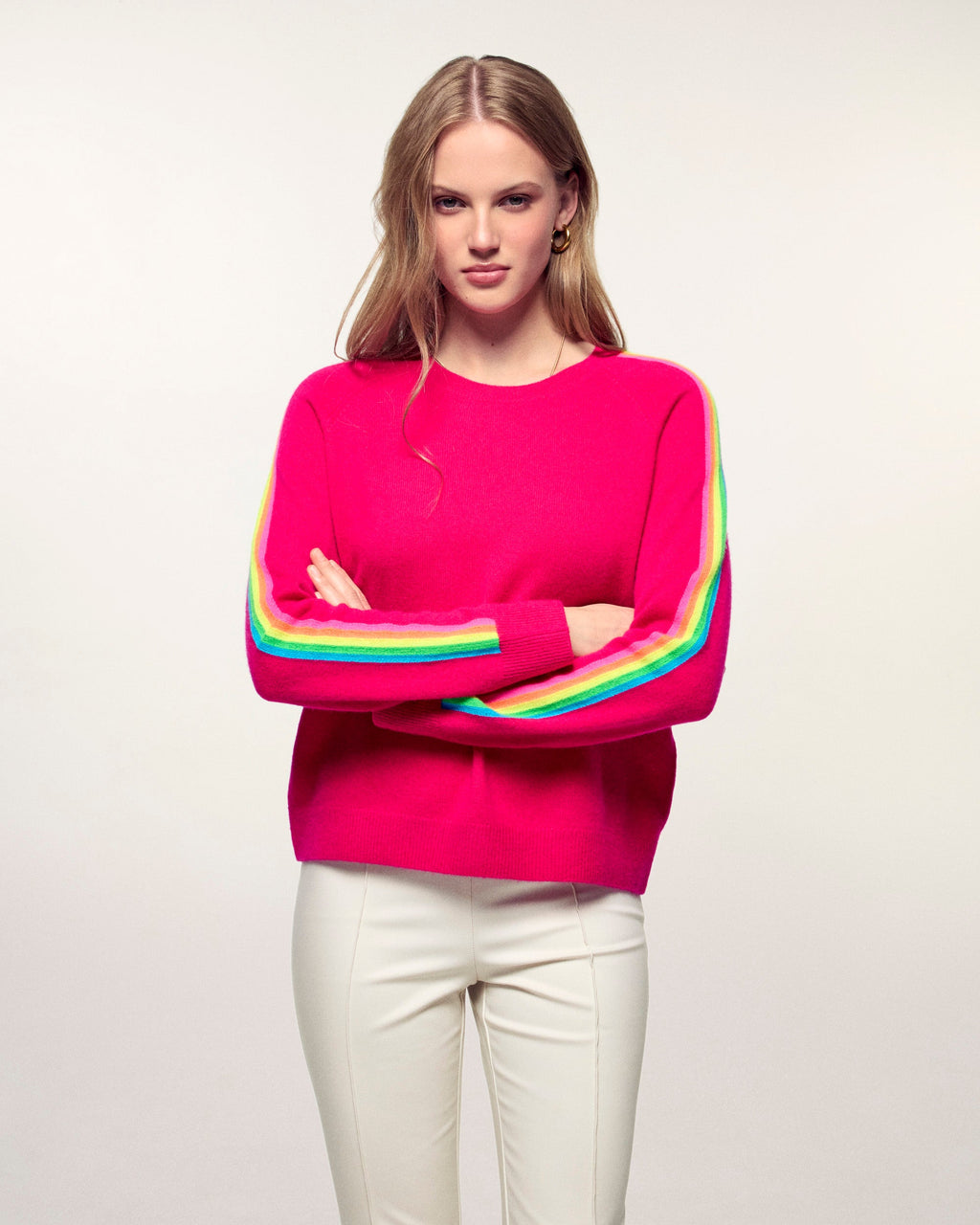 Pull Col Rond Bandes Multicolores aux Manches - Tropical Raspberry