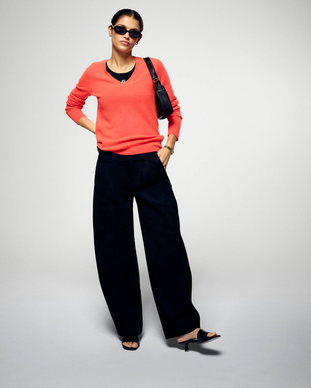 #label: Julieta is 1.73m tall and wears a size S