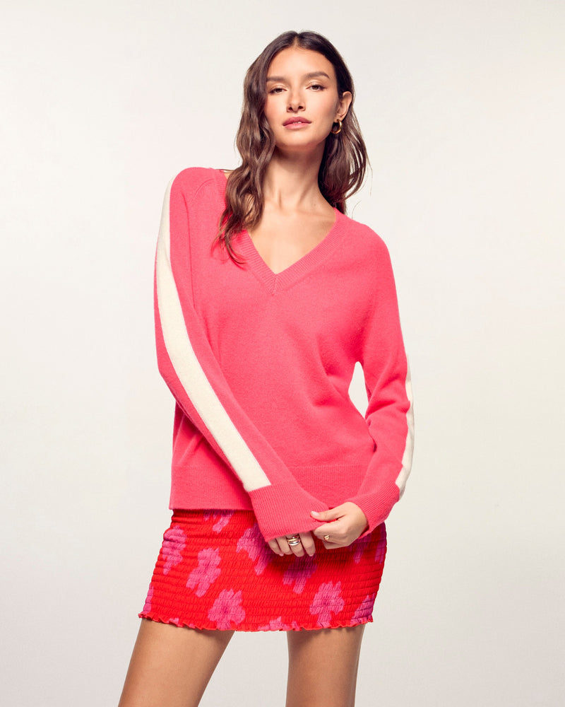 #label: Maria mesure 1,79m et porte une taille S