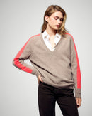 #label: Selaa mesure 1,73m et porte une taille S