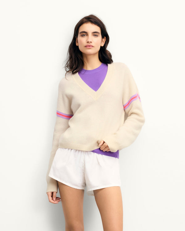 #label: Magdalena mesure 1,77m et porte une taille S