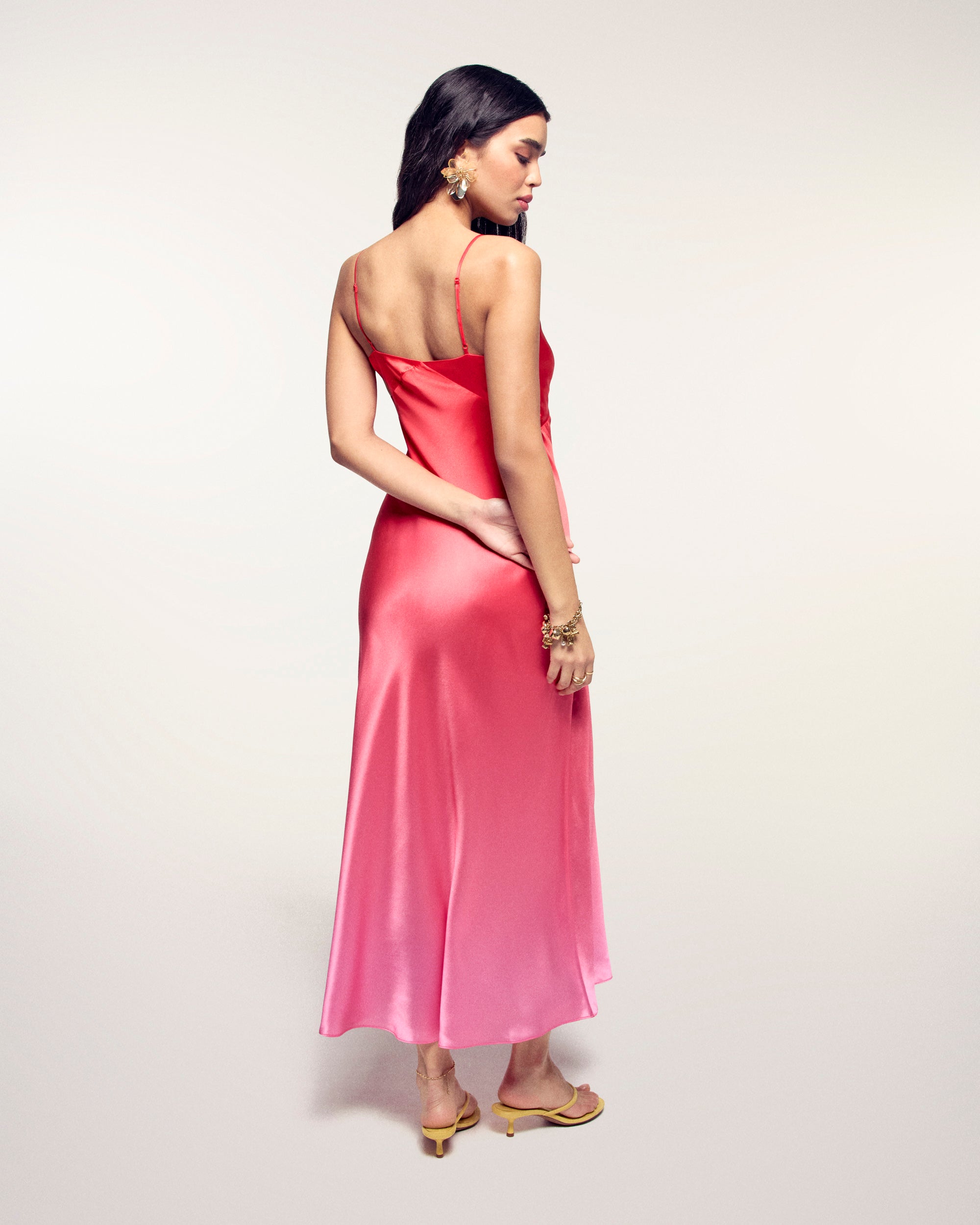 Vestido largo con tirantes