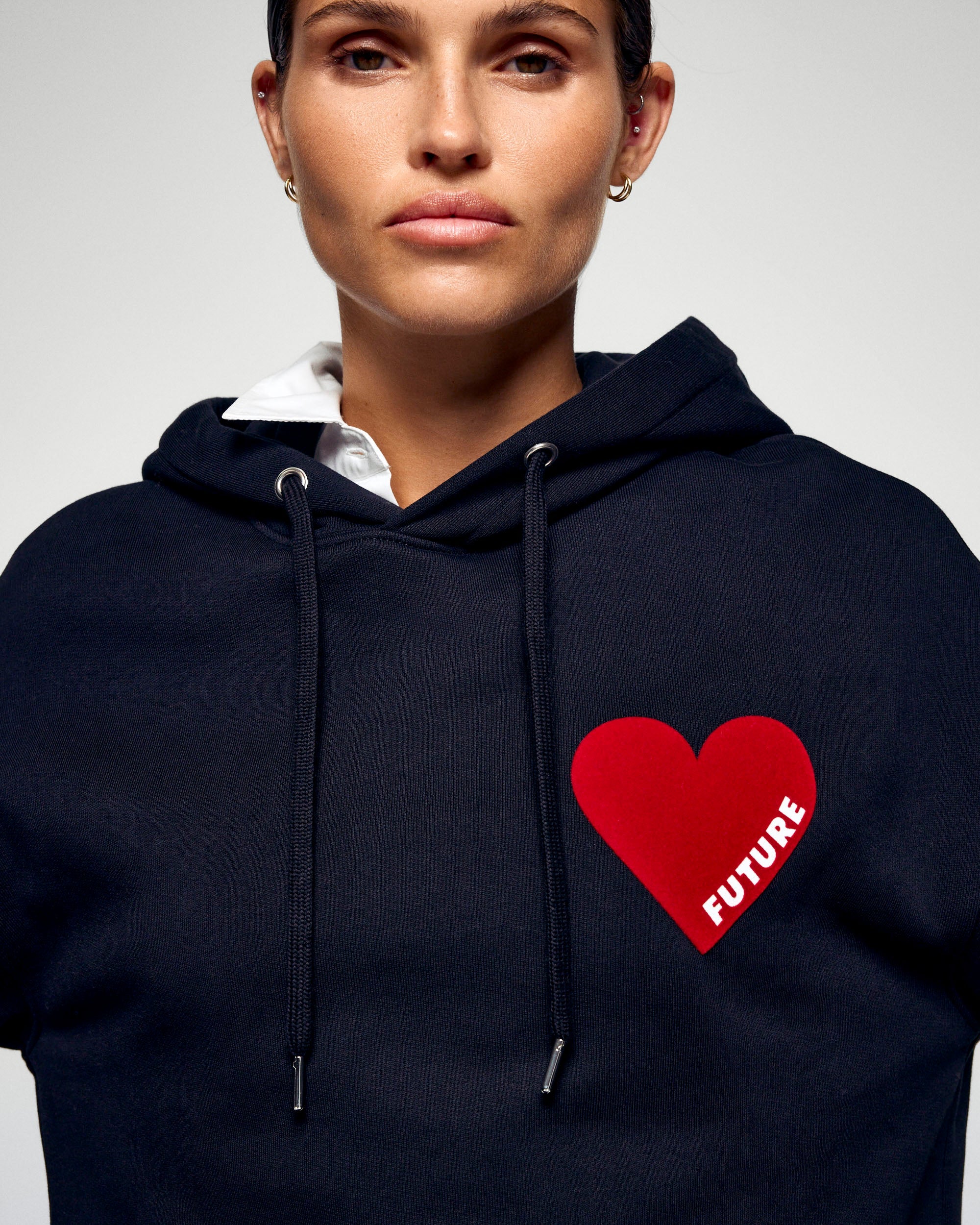 #label: Julieta mesure 1,73m et porte une taille S