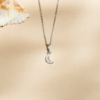 Pendentif "Diamond Moon" Diamants 0,01/5 - Or Blanc