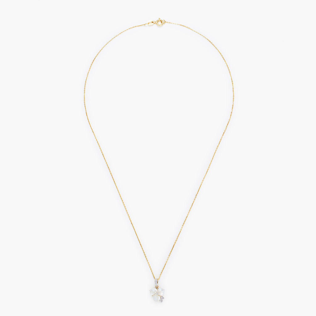 Colgante “Tradescantia” Diamantes 0,04/12 y Nácar Blanco