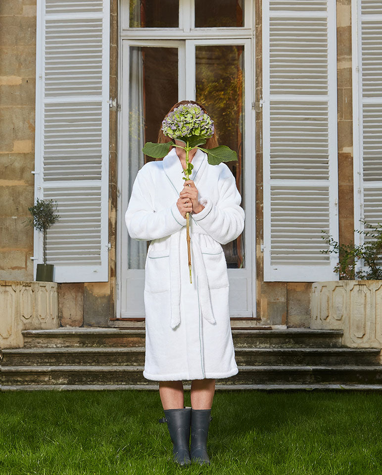 Peignoir - Éponge - Blanc Liseré Bleu Givré