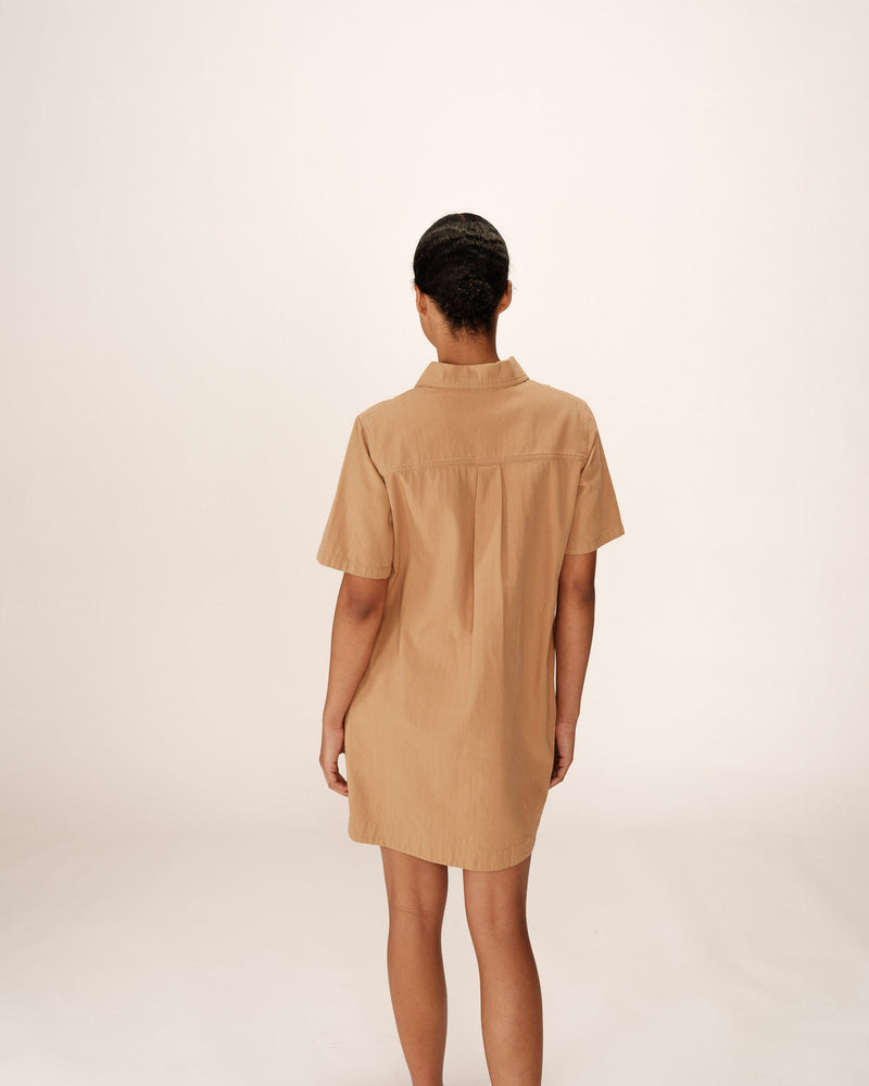 Vestido Corto Cuello Abotonado Camel Philine