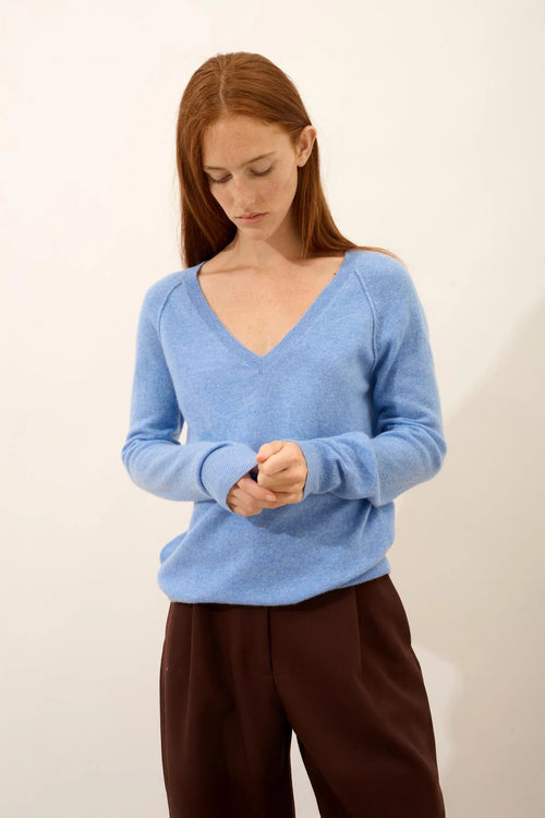 Pull Col V - Phoebe - Sky