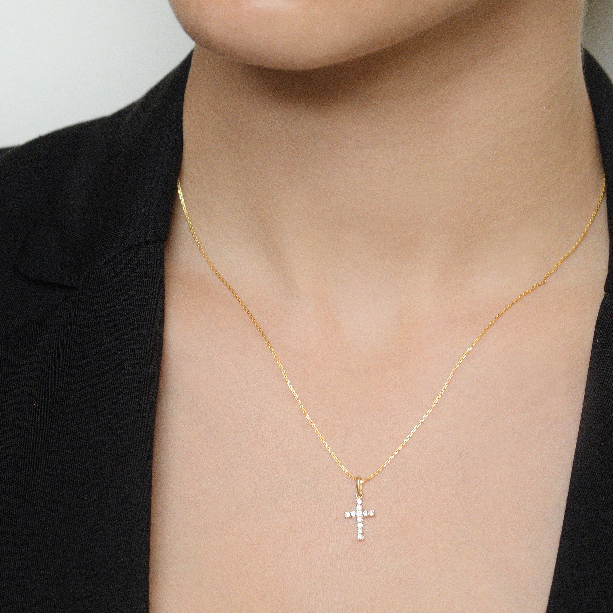 Pendentif "Croix Vérité" - Or Jaune 375/1000 Et Zirconium