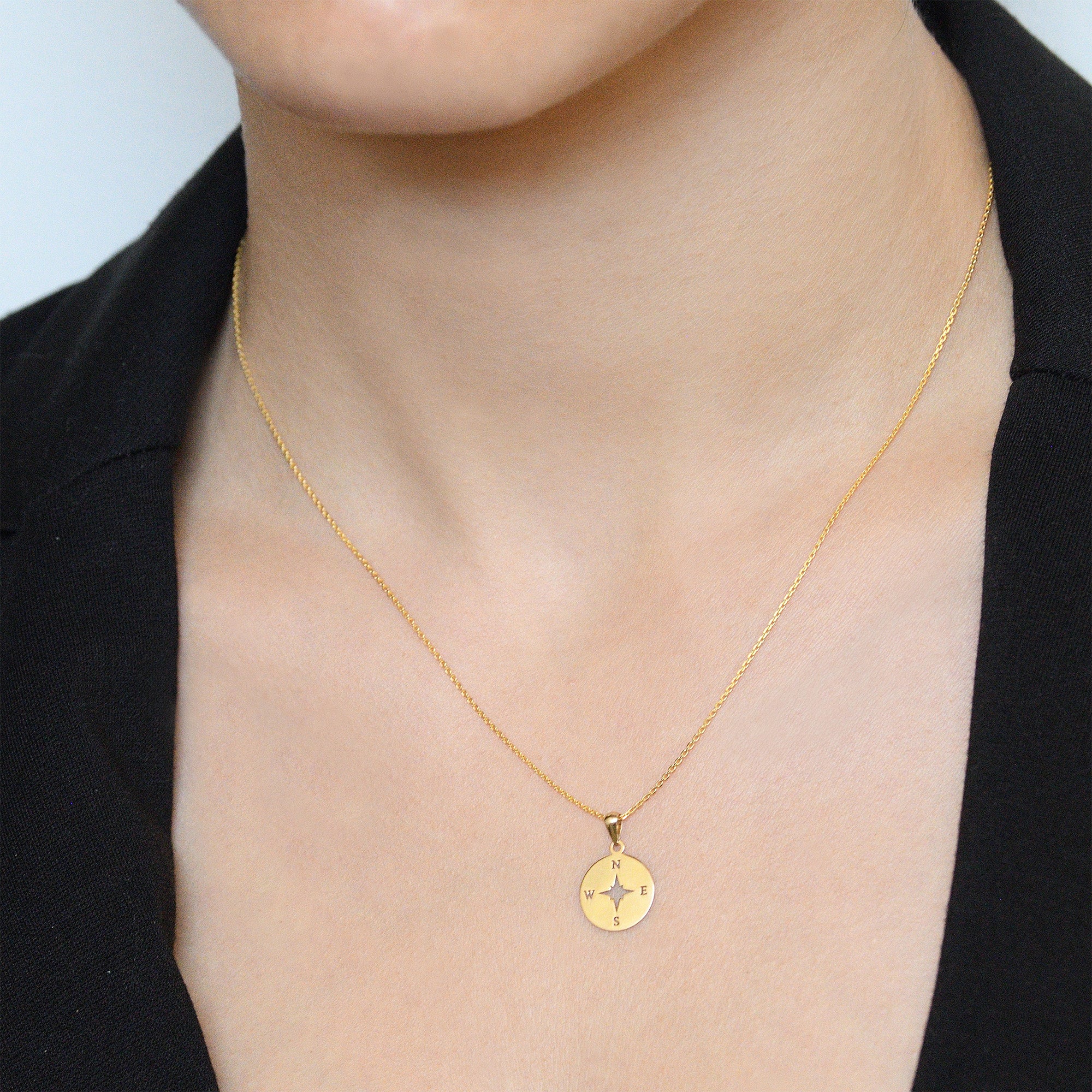 Colgante "Brújula" - Oro amarillo 375/1000