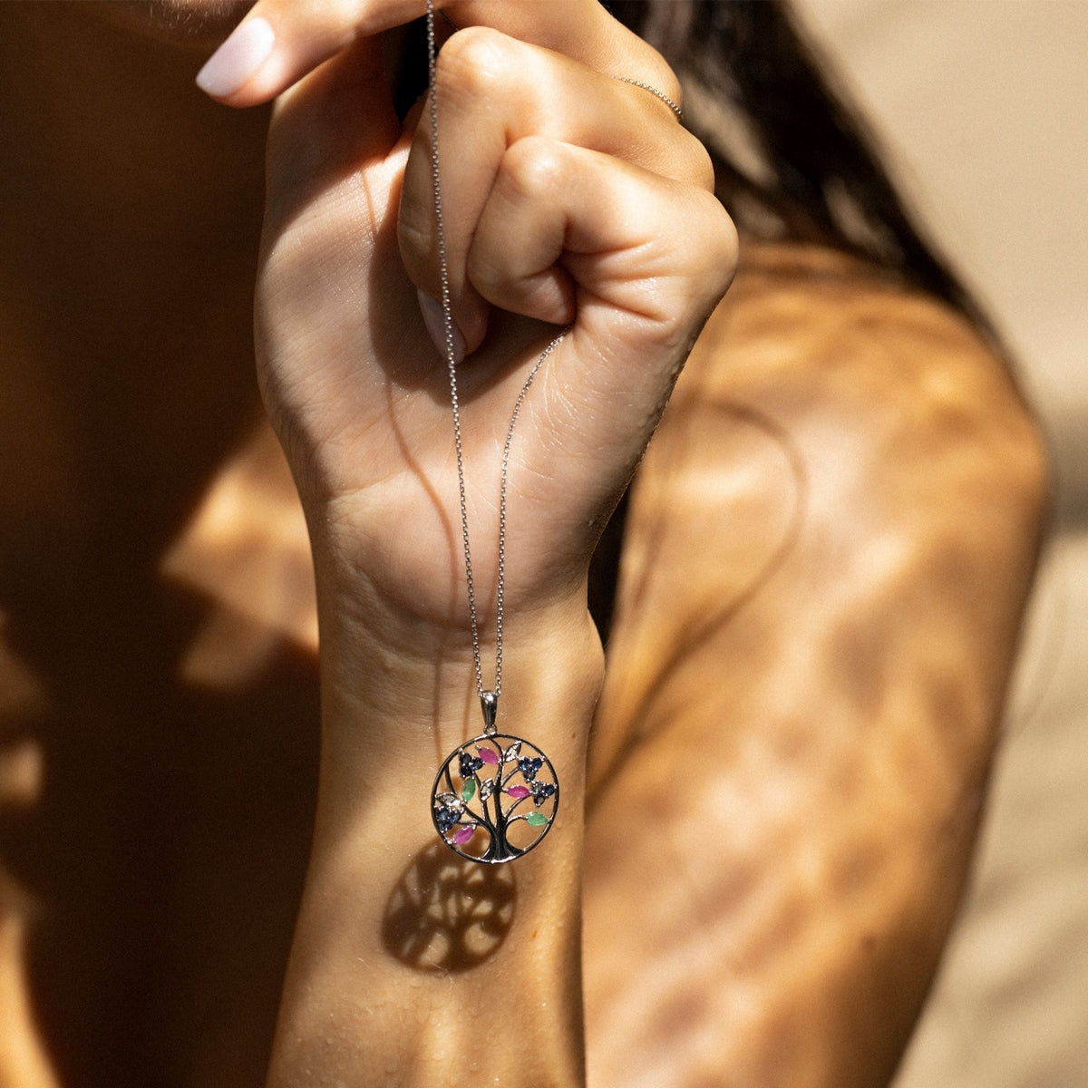 Pendentif "Arbre À Fleurs" D0,02/3 S0,72/12 R0,36/3 E0,16/2 - Or Blanc