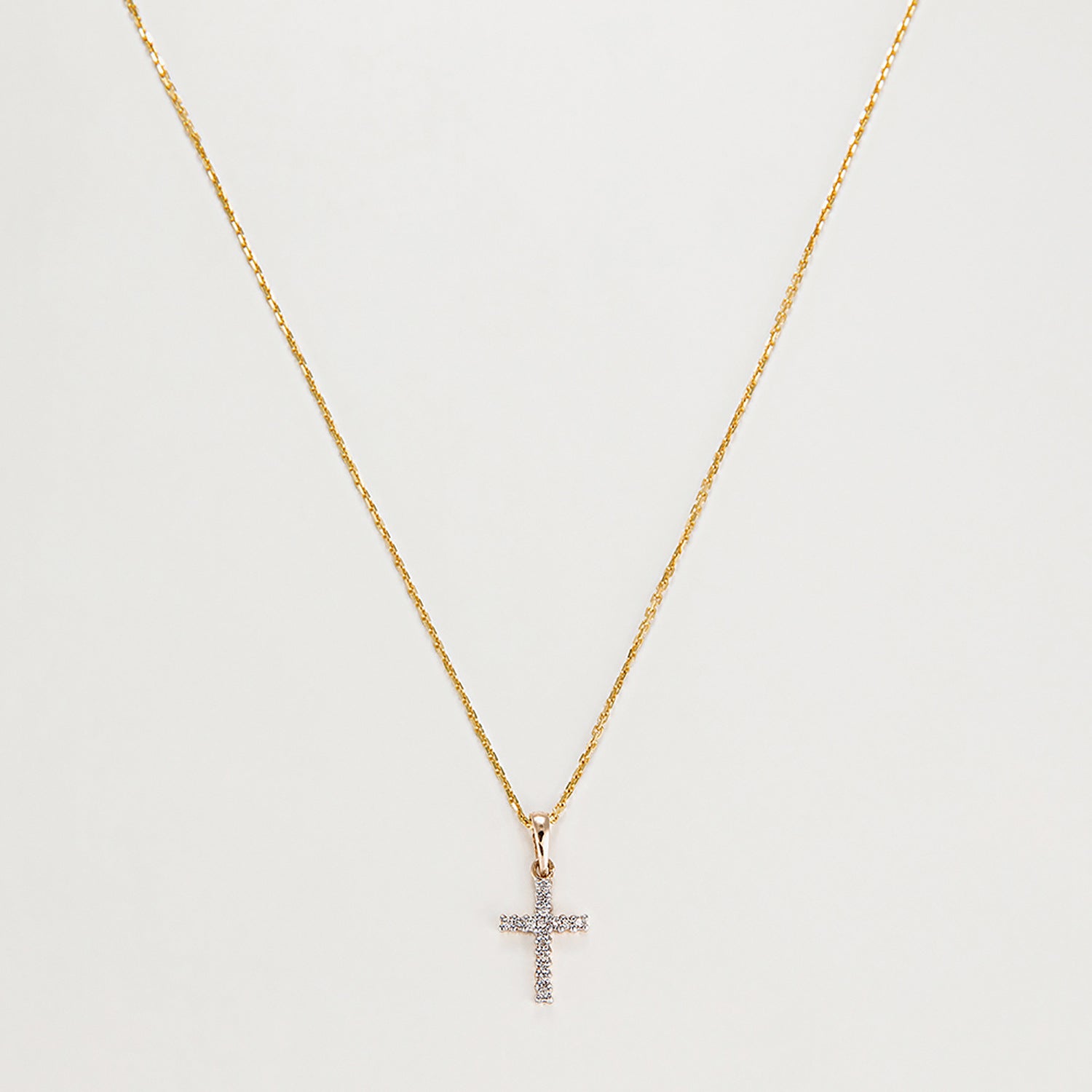 "Cross of Happiness" Diamond Pendant: 0.06Ct/16 - 375/1000 Yellow Gold